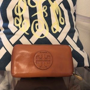 Tory Burch Carmel Brown Leather Wallet